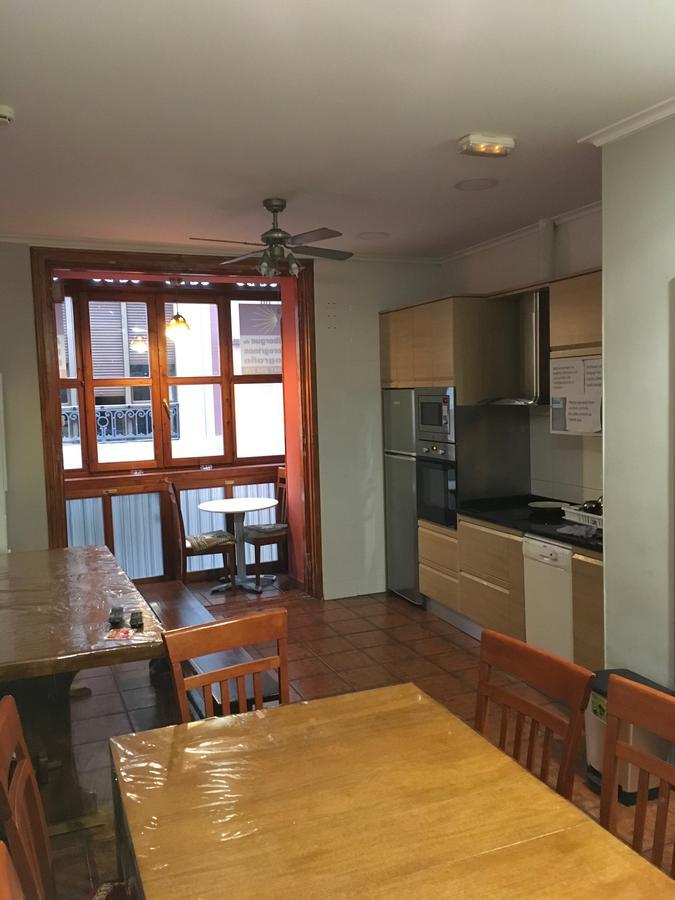 Pension La Bilbaina - Albergue Логроньйо Екстер'єр фото