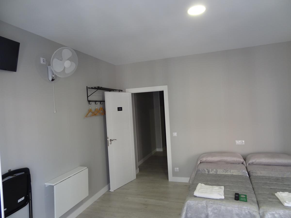 Pension La Bilbaina - Albergue Логроньйо Екстер'єр фото