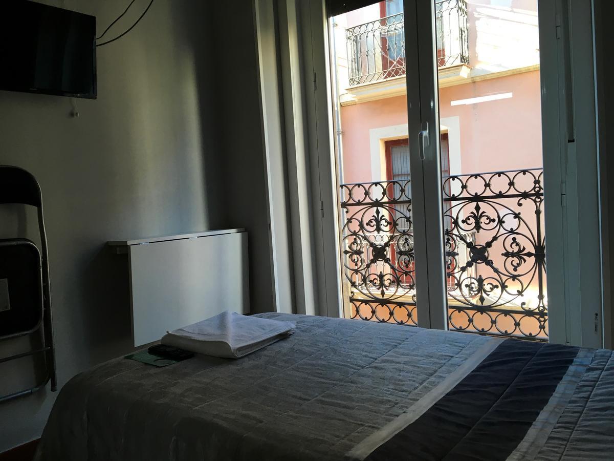 Pension La Bilbaina - Albergue Логроньйо Екстер'єр фото